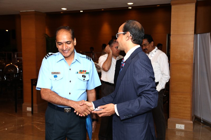 33. Mr. Suneel Mardia Greets Wing Commander Mr.Dhamne - Indian Airforce